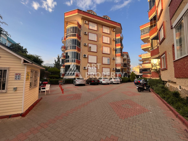 Двухуровневые апартаменты в 100 метрах от моря планировки 4+1 в районе нижняя Оба, 180м2 - Ракурс 2