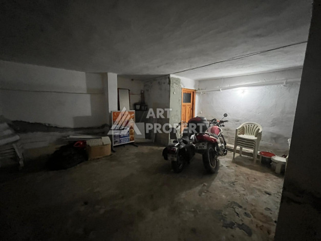 Двухуровневые апартаменты в 100 метрах от моря планировки 4+1 в районе нижняя Оба, 180м2 - Ракурс 38