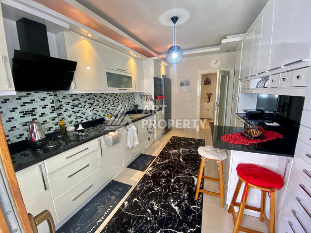 Дуплекс в шикарном жилом комплексе вблизи моря планировки 4+1, 270м2 - Ракурс 24