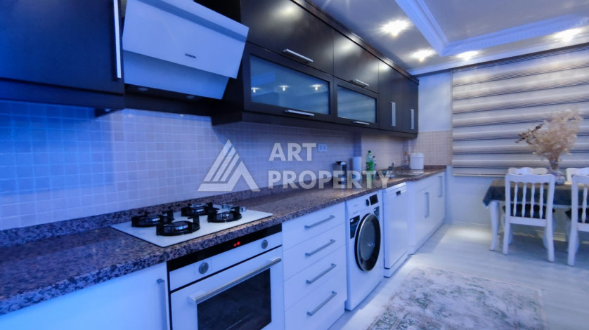 Апартаменты вблизи моря в районе Махмутлар планировки 2+1, 115м2 - Ракурс 2