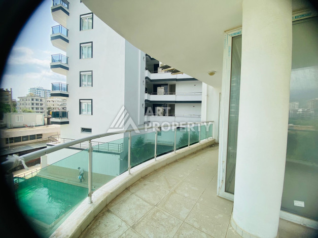 Апартаменты в 200 метрах от моря планировки 2+1 в районе Махмутлар, 120м2 - Ракурс 2