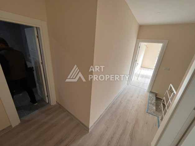 Двухуровневые апартаменты с садом, планировки 3+1, 160м2, в новом доме. - Ракурс 8