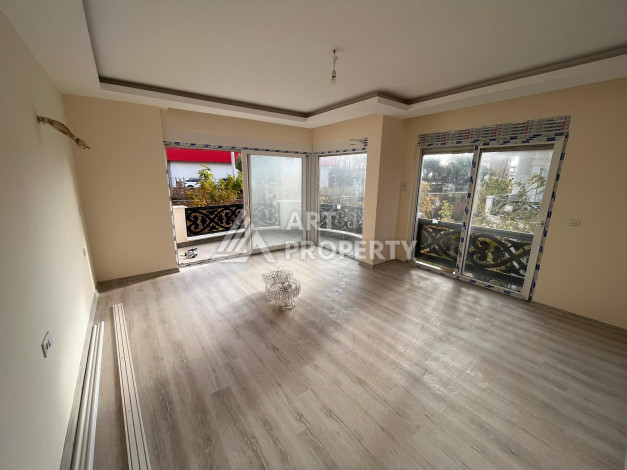 Двухуровневые апартаменты с садом, планировки 3+1, 160м2, в новом доме. - Ракурс 9