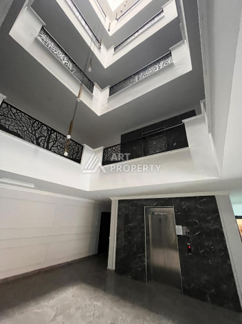 Двухуровневые апартаменты с садом, планировки 3+1, 160м2, в новом доме. - Ракурс 30