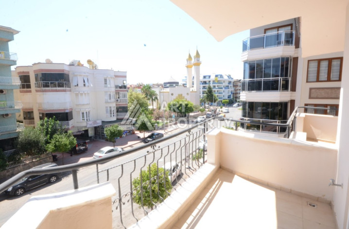 Апартаменты всего в 200 метрах от моря в районе Оба. Планировка 2+1, 100м2 - Ракурс 4