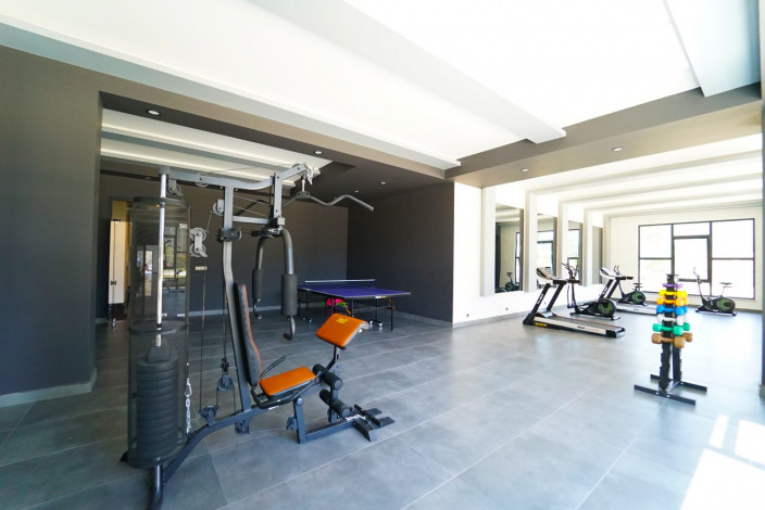 Просторная квартира 4+1 в новом комплексе в районе Махмутлар, 190 м2 - Ракурс 3