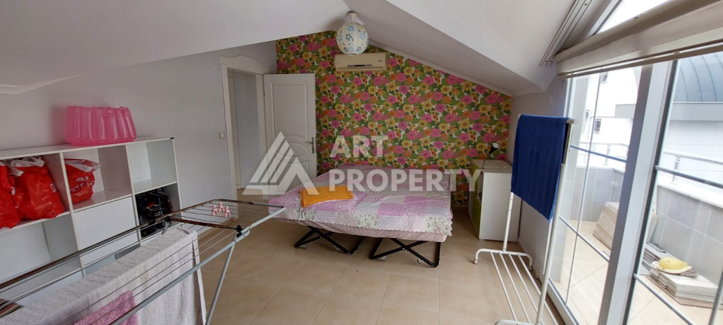 Дуплекс в 100 метрах от восхитительного пляжа Клеопатры планировки 3+1, 150м2 - Ракурс 10