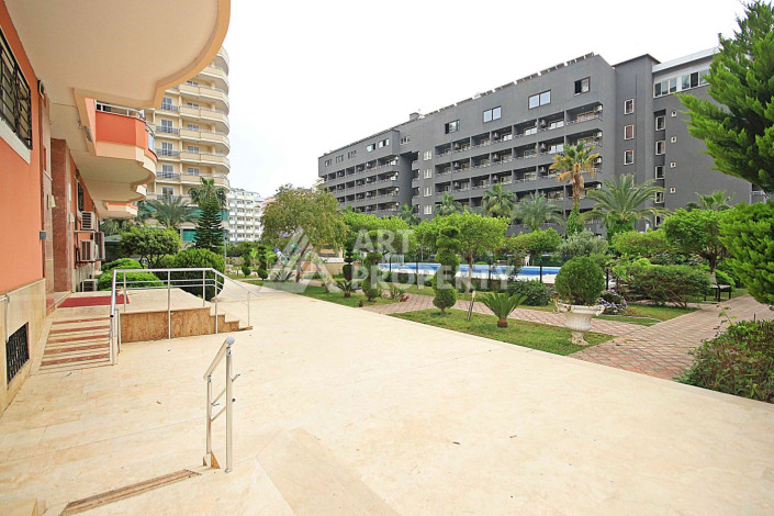 Меблированная квартира в центре Махмутлара планировки 2+1, 130м2 - Ракурс 4