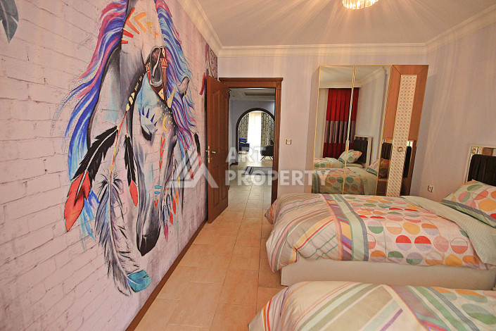 Меблированная квартира в центре Махмутлара планировки 2+1, 130м2 - Ракурс 20