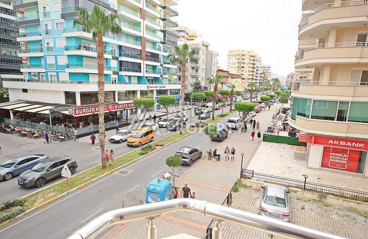 Меблированная квартира в центре Махмутлара планировки 2+1, 130м2 - Ракурс 27