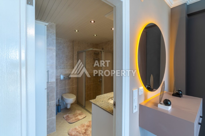 Квартира с потрясающим видом на море планировки 2+1 в районе Махмутлар, 120м2 - Ракурс 14