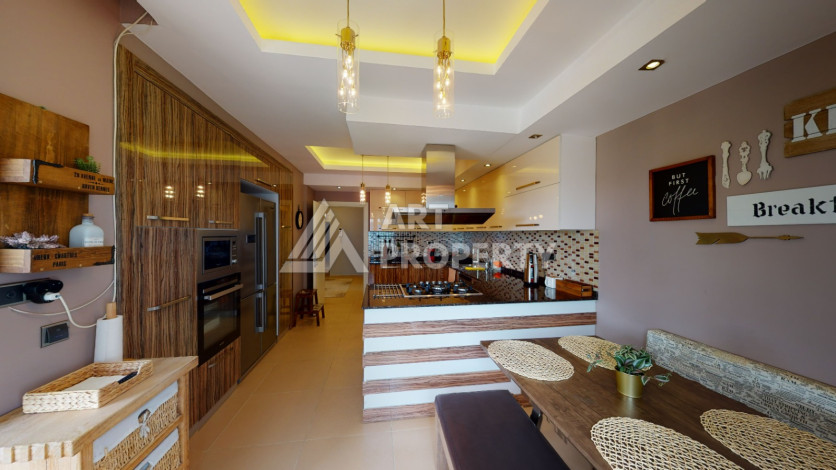 Большая меблированная квартира с гардеробной планировки 3+1 в районе Оба, 190м2 - Ракурс 3