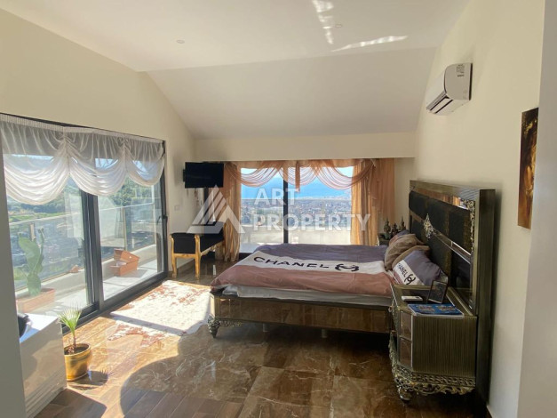 Шикарный дуплекс в уютном жилом комплексе планировки 3+1 в районе Тепе, 225м2 - Ракурс 9