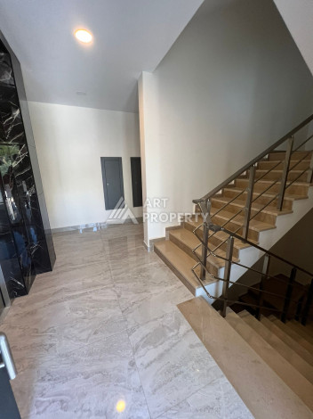 Шикарный дуплекс в уютном жилом комплексе планировки 3+1 в районе Тепе, 225м2 - Ракурс 16