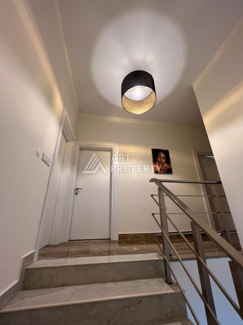 Шикарный дуплекс в уютном жилом комплексе планировки 3+1 в районе Тепе, 225м2 - Ракурс 20