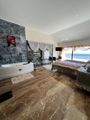 Шикарный дуплекс в уютном жилом комплексе планировки 3+1 в районе Тепе, 225м2 - Ракурс 30