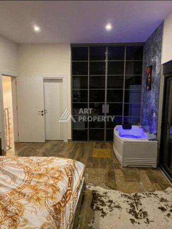 Шикарный дуплекс в уютном жилом комплексе планировки 3+1 в районе Тепе, 225м2 - Ракурс 31