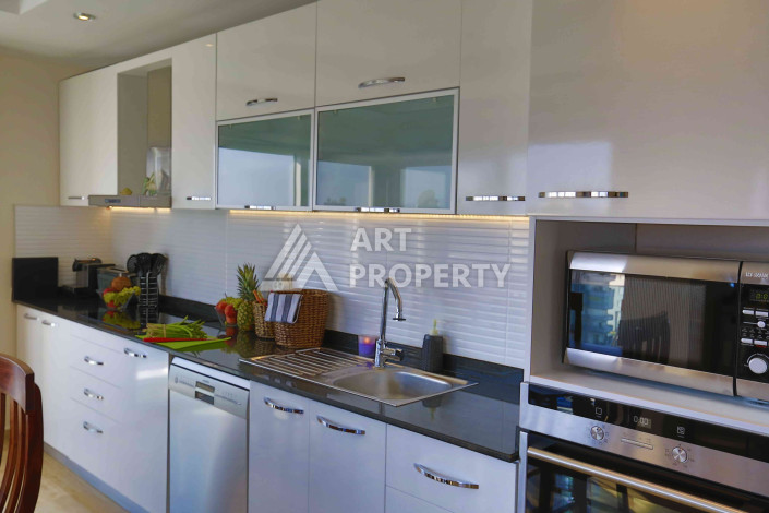 Дуплекс с потрясающей террасой и видом на море планировки 3+2 в районе Джикджилли, 250м2 - Ракурс 8