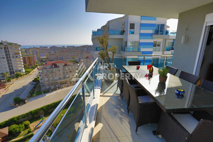 Дуплекс с потрясающей террасой и видом на море планировки 3+2 в районе Джикджилли, 250м2 - Ракурс 29