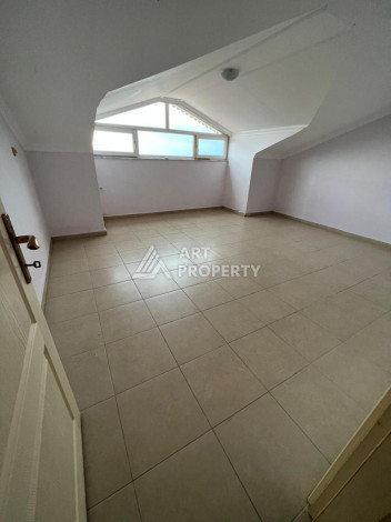 Двухуровневые апартаменты без мебели планировки 4+1 в Алании, 165м2 - Ракурс 10