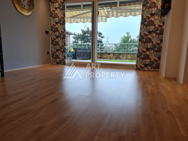 Дуплекс с садом планировки 4+1 в Алании, 220м2 - Ракурс 3