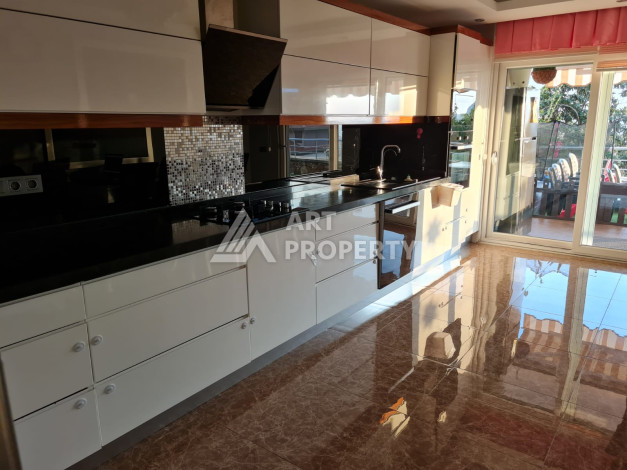 Дуплекс с садом планировки 4+1 в Алании, 220м2 - Ракурс 4