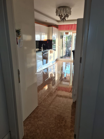 Дуплекс с садом планировки 4+1 в Алании, 220м2 - Ракурс 5