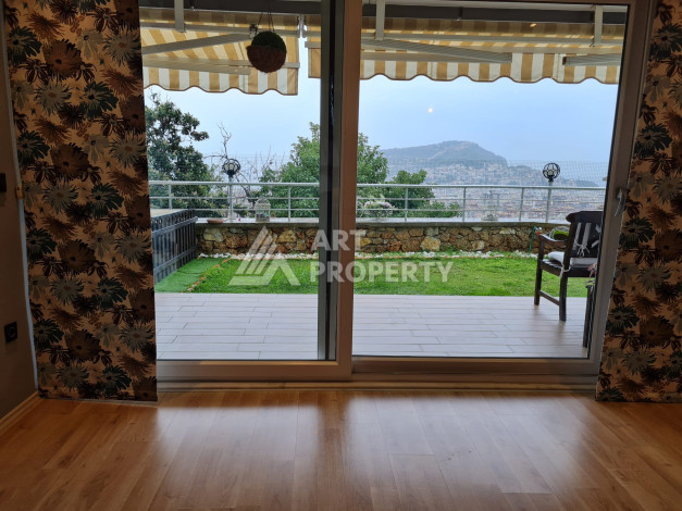 Дуплекс с садом планировки 4+1 в Алании, 220м2 - Ракурс 20