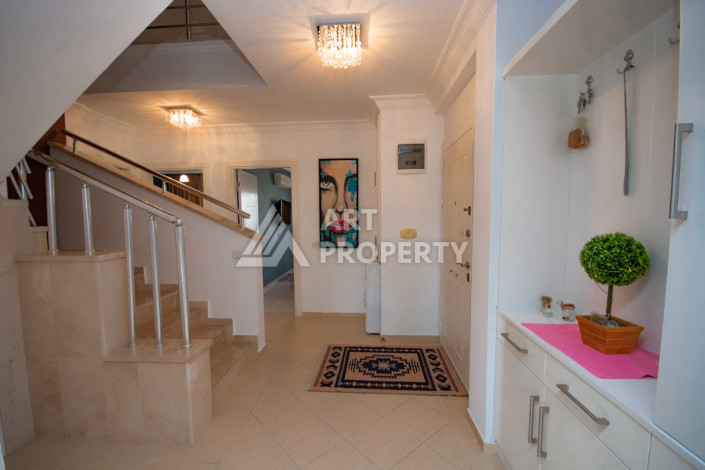 Меблированный дуплекс планировки 4+1 в комплексе с развитой инфраструктурой в районе Оба, 180м2 - Ракурс 6