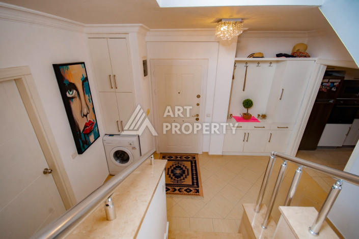 Меблированный дуплекс планировки 4+1 в комплексе с развитой инфраструктурой в районе Оба, 180м2 - Ракурс 12