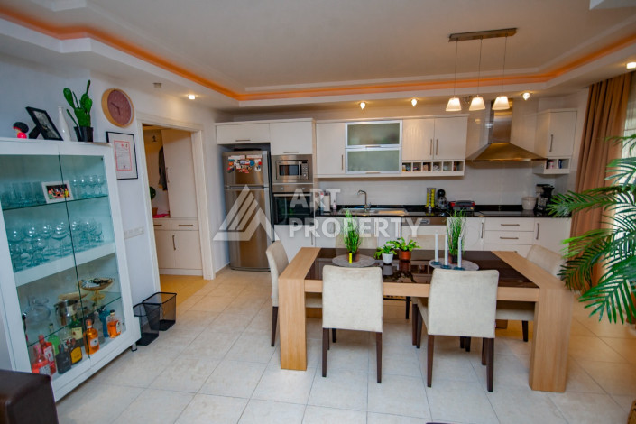 Меблированный дуплекс планировки 4+1 в комплексе с развитой инфраструктурой в районе Оба, 180м2 - Ракурс 4