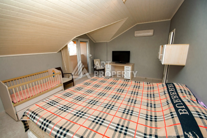 Меблированный дуплекс планировки 4+1 в комплексе с развитой инфраструктурой в районе Оба, 180м2 - Ракурс 28