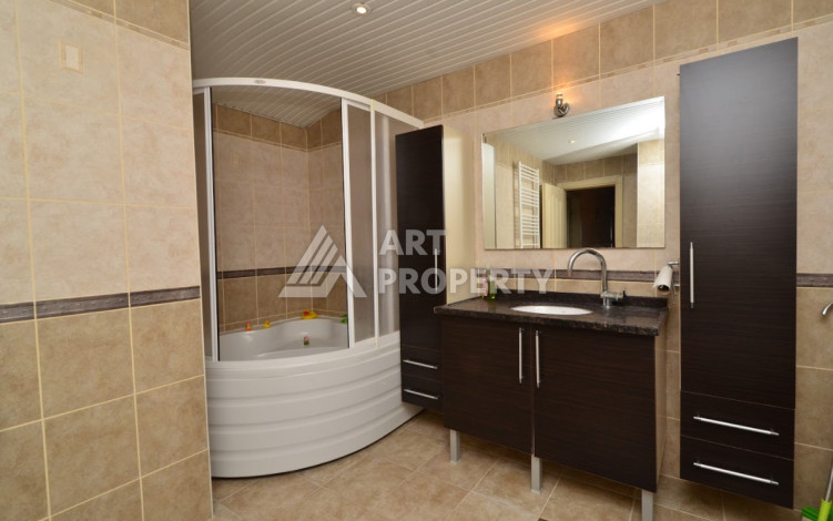 Просторный дуплекс планировки 4+1 с видом на крепость Алании, 360м2 - Ракурс 25