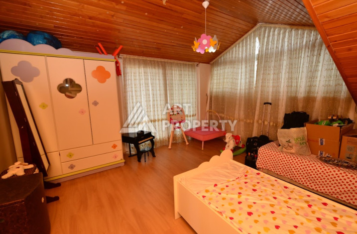 Просторный дуплекс планировки 4+1 с видом на крепость Алании, 360м2 - Ракурс 32