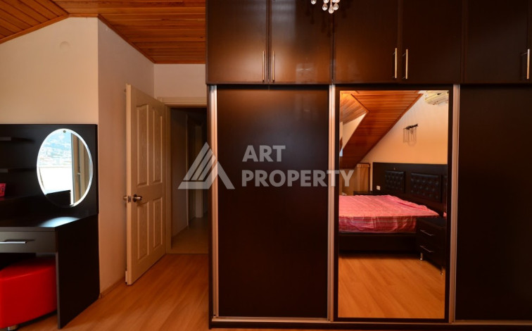 Просторный дуплекс планировки 4+1 с видом на крепость Алании, 360м2 - Ракурс 40