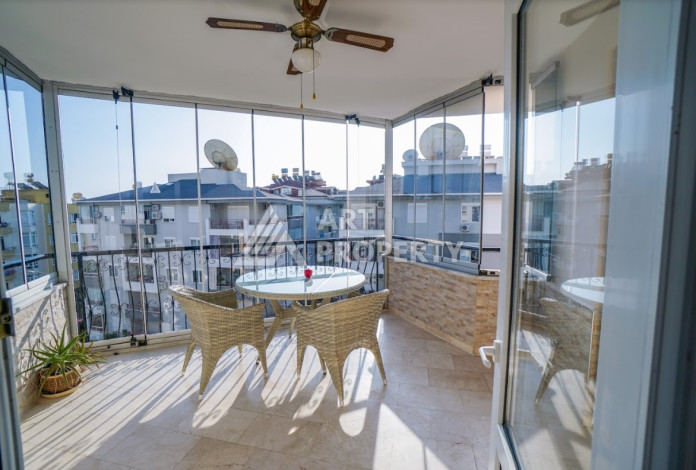 Дуплекс вблизи моря с дизайнерским ремонтом в районе Оба планировки 4+1, 160м2 - Ракурс 12