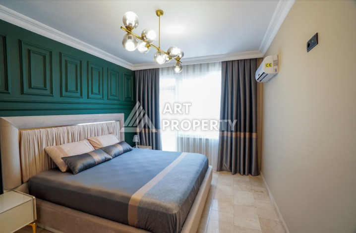 Дуплекс вблизи моря с дизайнерским ремонтом в районе Оба планировки 4+1, 160м2 - Ракурс 17