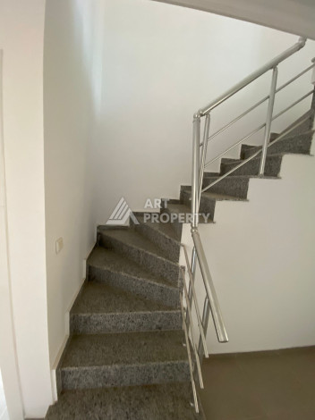 Дуплекс без мебели в уютном жилом комплексе планировки 4+1 в районе Кестель, 195м2 - Ракурс 8