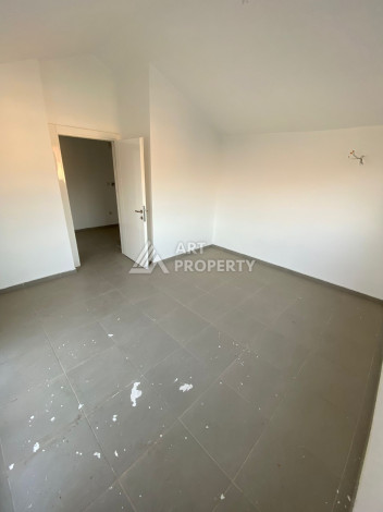 Дуплекс без мебели в уютном жилом комплексе планировки 4+1 в районе Кестель, 195м2 - Ракурс 11