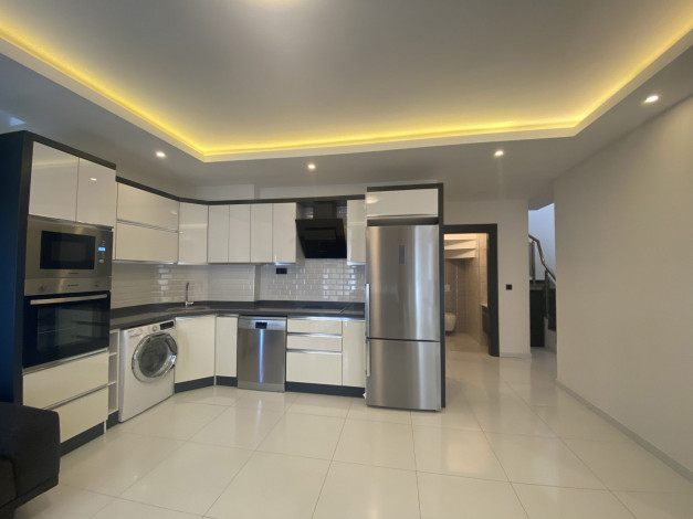 Меблированные двухуровневые апартаменты 3+1 в центре Махмутлара, 157 м2 - Ракурс 12