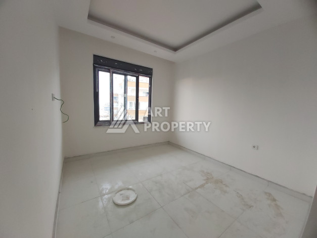 Квартира в абсолютно новом жилом комплексе планировки 1+1 в районе Махмутлар, 50м2 - Ракурс 3