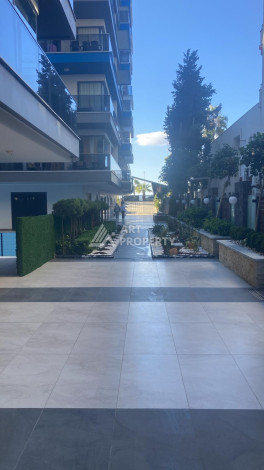 Меблированная квартира с видом на море планировки 2+1 в районе Махмутлар, 135м2 - Ракурс 25