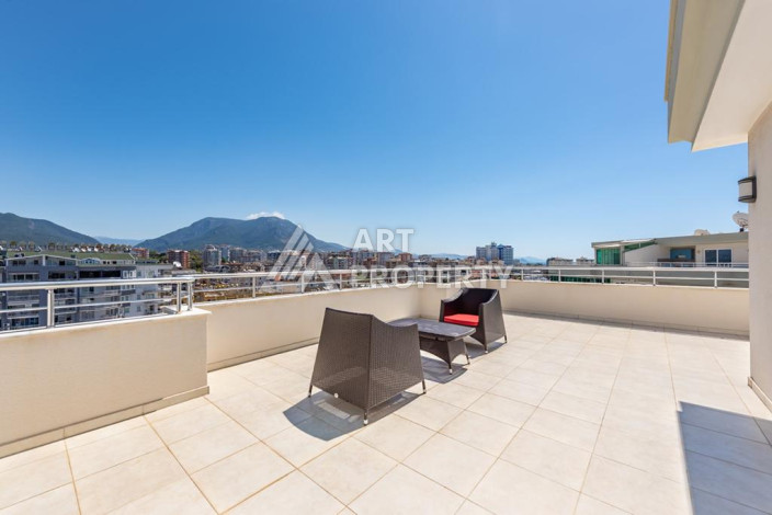 Пентхаус с потрясающим видом на море, горы и город в районе Тосмур, 250м2 - Ракурс 9