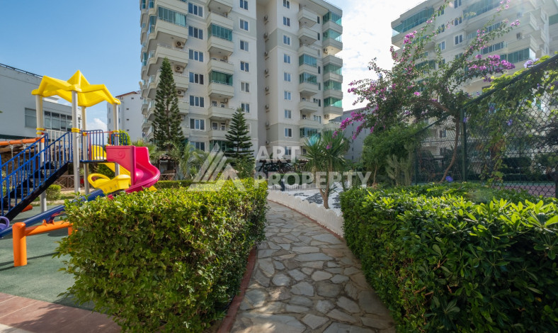 Пентхаус с потрясающим видом на море, горы и город в районе Тосмур, 250м2 - Ракурс 44