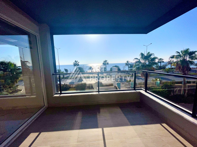 Шикарные апартаменты на первой береговой линии в районе Кестель. Планировка 2+1, 110м2 - Ракурс 3