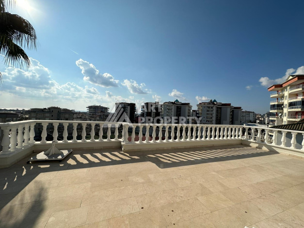 Дуплекс с дизайнерским ремонтом планировки 3+1 в районе Джикджилли, 210м2 - Ракурс 24