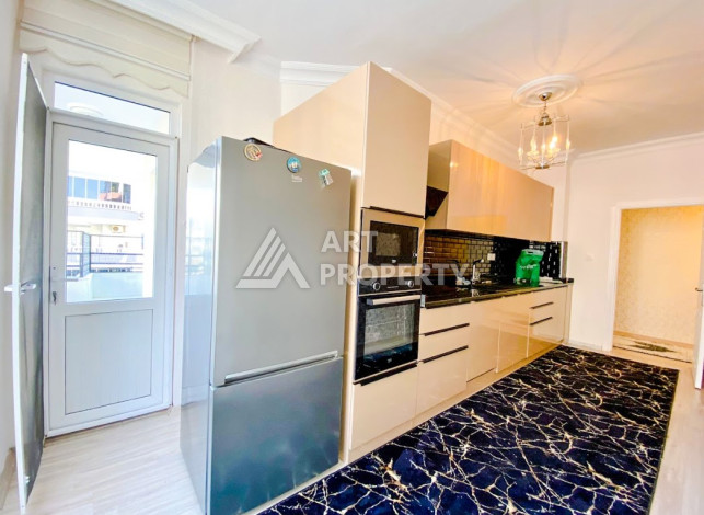 Апартаменты в 200 метрах от моря в районе Оба. Планировка 3+1, 156м2 - Ракурс 4