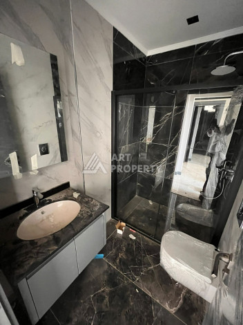 Просторная двухуровневая квартира с садом планировки 4+1 в районе Тепе, 215м2 - Ракурс 7