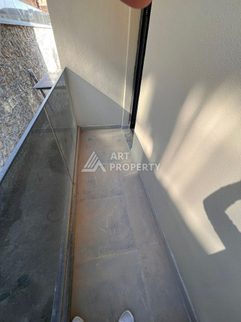 Просторная двухуровневая квартира с садом планировки 4+1 в районе Тепе, 215м2 - Ракурс 12