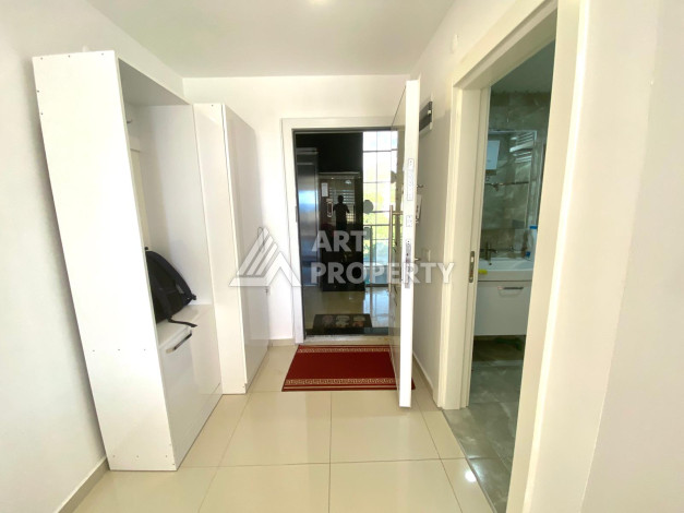 Апартаменты в 100 метрах от моря с планировкой 0+1 в районе Кестель, 40м2 - Ракурс 3